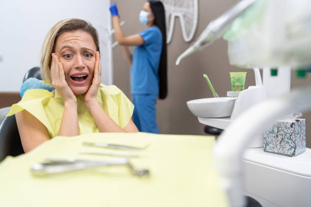 Best Emergency Dental Care for Broken or Chipped Teeth in Del Mar, CA