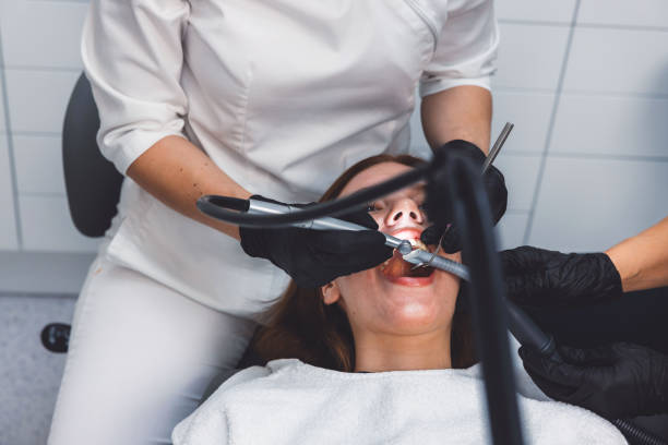 Best Emergency Tooth Extraction in Del Mar, CA